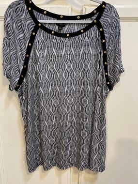 Worthington Black & White Short Sleeve Stud-Trim Top